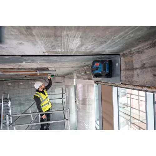 Лазерний лінійний нівелір зі штативом Bosch Professional GLL 20-22 G (0601065601) 