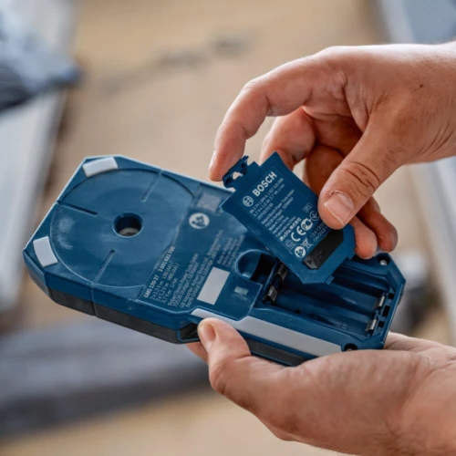 Детектор Bosch Professional GMS 120-27 с чехлом (0601081700)