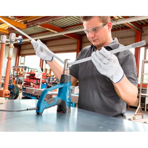 Фен технический Bosch Professional GHG 23-66 с 2 соплами (06012A6300)