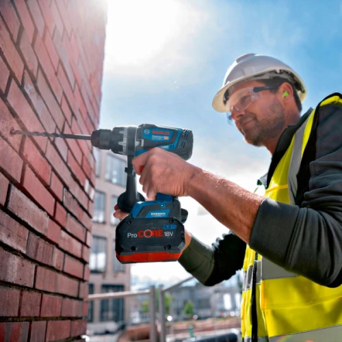 Аккумуляторная ударная дрель-шуруповерт Bosch GSB 18V-150 C (АКБ и ЗУ) (06019J5105)