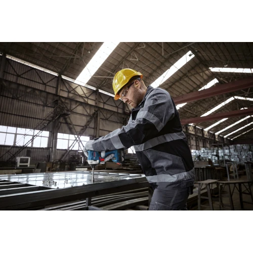 Акумуляторний ударний гайковерт Bosch Professional GDR 18V-215 у кейсі (АКБ і ЗП) (06019N2022)
