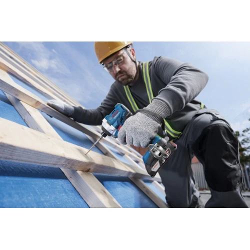Акумуляторний ударний гайковерт Bosch Professional GDR 18V-215 у кейсі (АКБ і ЗП) (06019N2022)