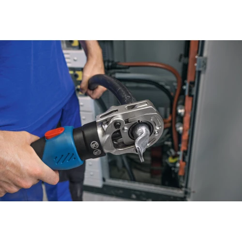 Аккумуляторная гидравлическая обжимка кабеля Bosch GPH 18V-60 Professional в кейсе (без АКБ и ЗУ) (06019P0100)