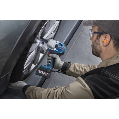 Акумуляторний ударний гайковерт Bosch PRO GDS 18V-780 (без АКБ та ЗП) (06019P4000)