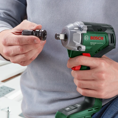 Акумуляторний ударний гайковерт Bosch UniversalImpactDrive 18V-350 (без АКБ та ЗП) (0603980304)