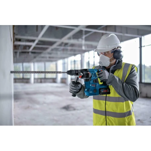 Акумуляторний перфоратор Bosch PRO GBH 18V-28 CF (без АКБ і ЗП) (0611921001)