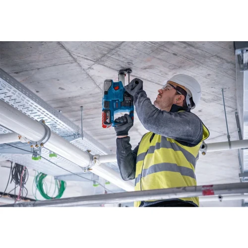 Набір акумуляторних інструментів Bosch Professional 18 В GSR 18V-45 / GBH 18V-22 / GWS 18V-8 (АКБ і ЗП) (0615A5007L)