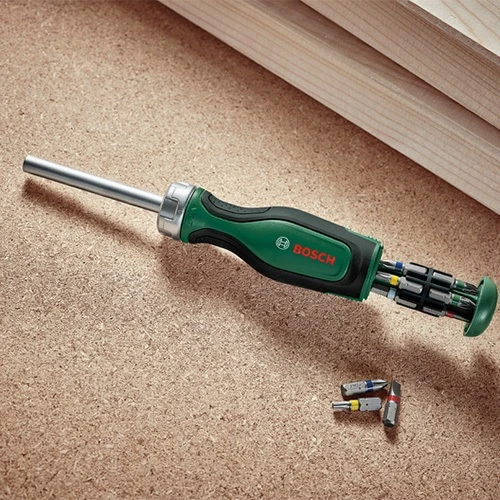 Викрутка з тріскачкою та набором біт Bosch (13 шт.) (1600A02BX2)