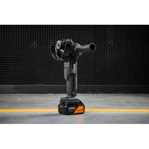 Акумуляторна безщіткова кутова шліфувальна машина DeWALT DCG45MP2T (АКБ і ЗП) (DCG45MP2T)