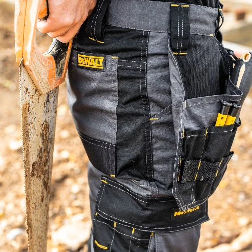 Штани робочі з накладними кишенями DeWALT FAIRHAVEN розмір 32 (DWC192-004-3231)