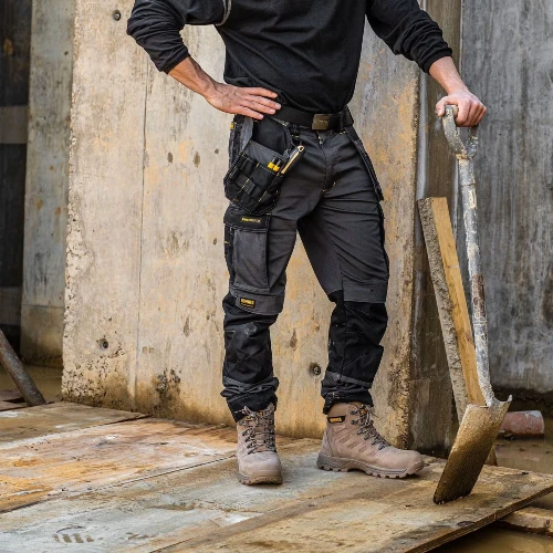Штани робочі з накладними кишенями DeWALT FAIRHAVEN розмір 38 (DWC192-004-3831)