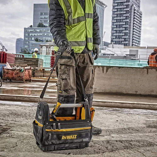 Сумка для інструменту відкритого типу DeWALT TSTAK (23 відділення) (DWST82990-1)