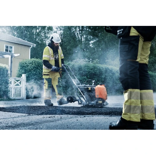 Виброплита прямоходная Husqvarna LF100 LAT (9678551-02)