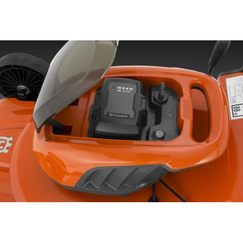 Газонокосарка акумуляторна Husqvarna LC 142iS (9705419-01)