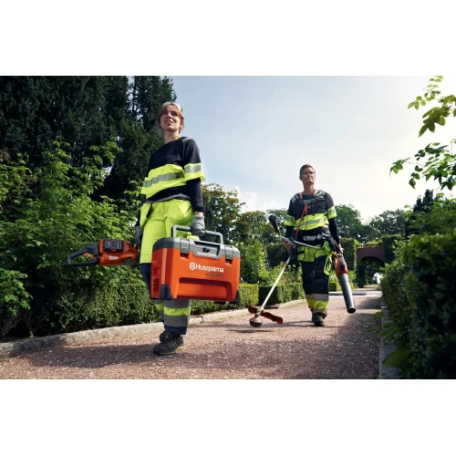 Портативний зарядний пристрій Husqvarna 40-C1000x4 (9707048-01)