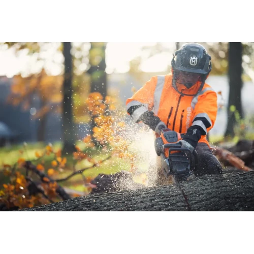 Аккумуляторная пила Husqvarna 550iXP (без АКБ и ЗУ) (9707458-15)