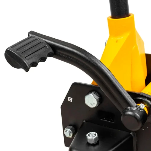 Домкрат підкатний з гідравлічною педаллю 3.0 т JCB Tools 145–500 мм JCB-T83502 (СТ-00163078)
