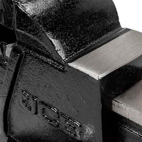 Тиски стальные с наковальней поворотные JCB Tools 4" 100 мм JCB-6540304 (СТ-00165332)
