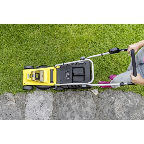 Газонокосарка акумуляторна Karcher LMO 2-18 (1.445-400.0)