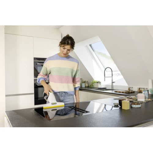 Аккумуляторный оконный пылесос Karcher WV 1 Compact Care (1.633-628.0)