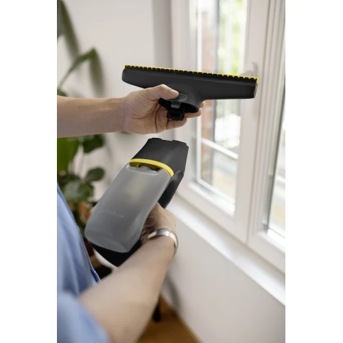 Аккумуляторный оконный пылесос Karcher WV 2 Universal Precision+ Black (1.633-676.0)
