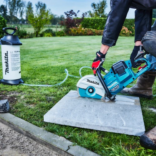 Аккумуляторный резчик Makita DCE090ZX1 (без АКБ) (DCE090ZX1)