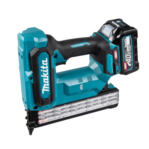 Акумуляторний цвяхозабивач Makita XGT 40V MAX FN001GA201 для цвяхів 15-40 мм (FN001GA201)