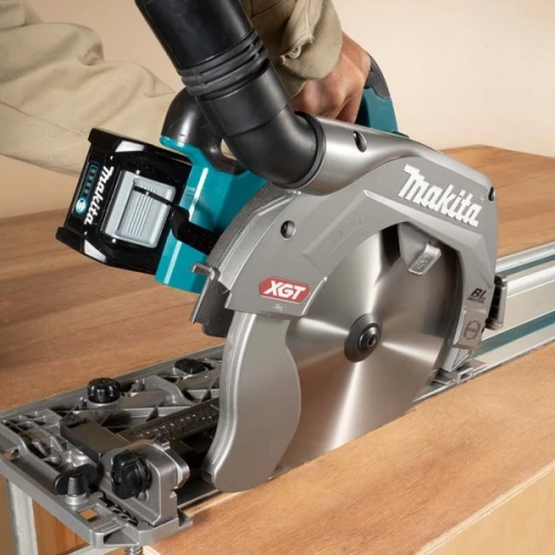 Аккумуляторная дисковая пила Makita HS009GZ XGT 40V MAX без АКБ и зарядного устройства (HS009GZ)