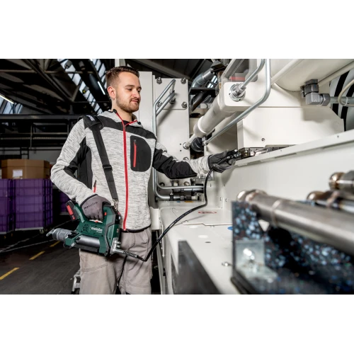 Аккумуляторный пистолет для смазывания Metabo FP 18 LTX без АКБ и ЗУ (600789850)