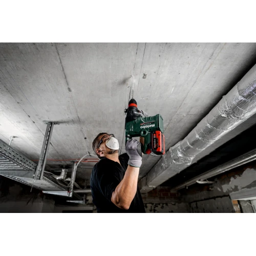 Аккумуляторный комбинированный перфоратор Metabo KH 18 LTX BL 35 Q (АКБ + ЗУ) (600813660)