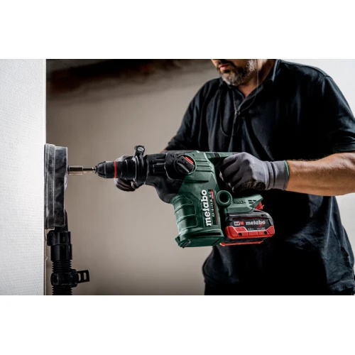 Аккумуляторный комбинированный перфоратор Metabo KH 18 LTX BL 35 Q (600813810)