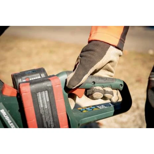 Аккумуляторная цепная пила Metabo MS 36-18 LTX BL 40 (601613850)