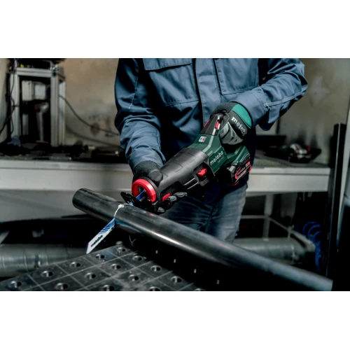Аккумуляторная сабельная пила Metabo SSEP 18 LT (601616850)