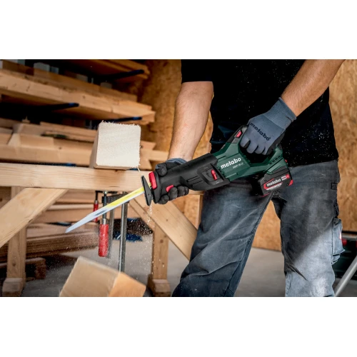 Аккумуляторная сабельная пила Metabo SSEP 18 LT (601616850)