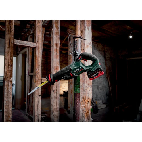 Акумуляторна шабельна пила Metabo SSEP 18 LT BL metaBOX (601617840)