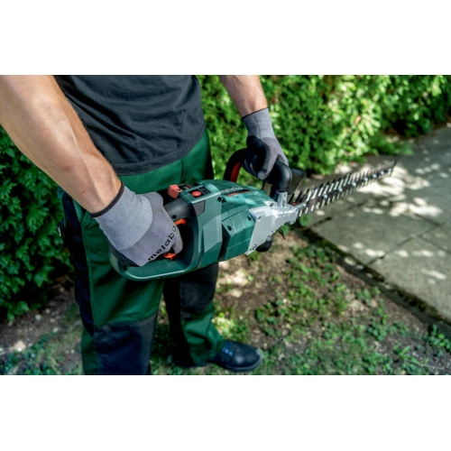 Аккумуляторный кусторез Metabo HS 18 LTX BL 65 (601723850)