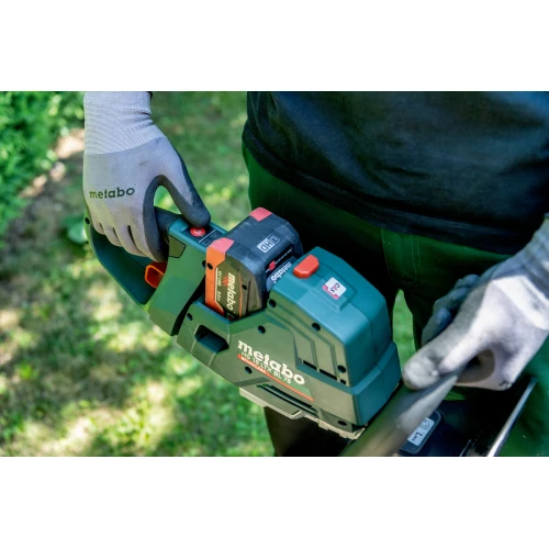 Аккумуляторный кусторез Metabo HS 18 LTX BL 65 (601723850)