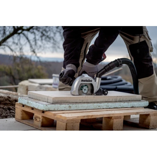 Аккумуляторная угловая шлифмашина Metabo WVB 18 LTX BL 15-125 QUICK (601731850)