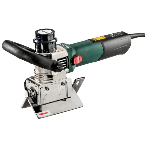 Кромочный фрезер по металлу Metabo KFM 15-10 F в стальном кейсе (601752500)
