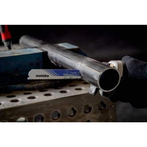 Акумуляторна шабельна пила Metabo SSEP 18 LTX BL MVT +2 АКБ 8 Аг із ЗП у кейсі METABOX 165 L (602258810)