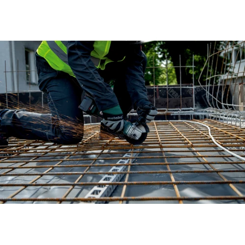 Акумуляторна кутова шліфмашина Metabo W 18 L BL 9-125 +2 АКБ 4 Аг із ЗП і METABOX 165 L (602374510)