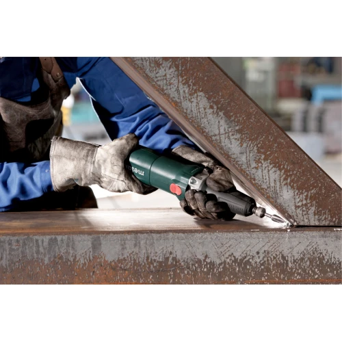 Угловая шлифмашина с плоским корпусом Metabo WEF 9-125 QUICK (613060000)