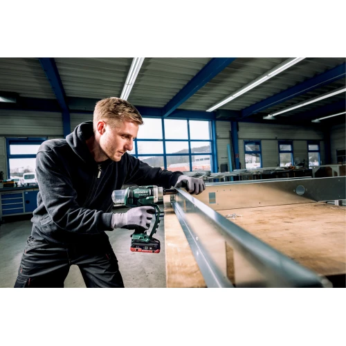 Акумуляторний заклепувальний пістолет Metabo NP 18 LTX BL 5.0 (619002840)