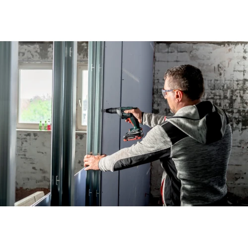 Аккумуляторная дрель-шуруповерт Metabo TBS 18 LTX BL 5000 metaBOX (АКБ + ЗУ) (620063540)