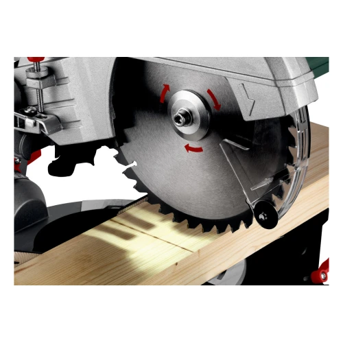 Торцовочная пила с платформой Metabo KGS 305 M (691215000)