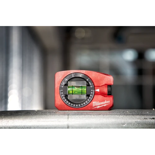 Уровень карманный магнитный Milwaukee 78 мм (4932459597)