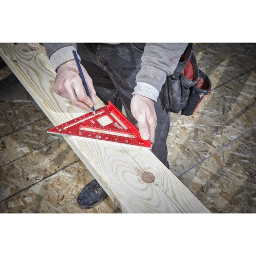 Угольник-транспортир дюймовый Milwaukee 7" (4932472123)