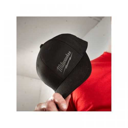 Бейсболка чорна Milwaukee BCS BL SM розмір L/XL (4932493096)