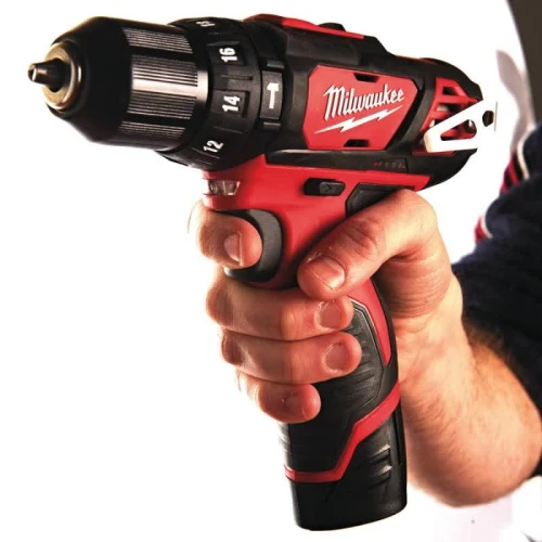 Акумуляторний шурупокрут Milwaukee M12 BPD-0 (30 Нм) (4933441950)