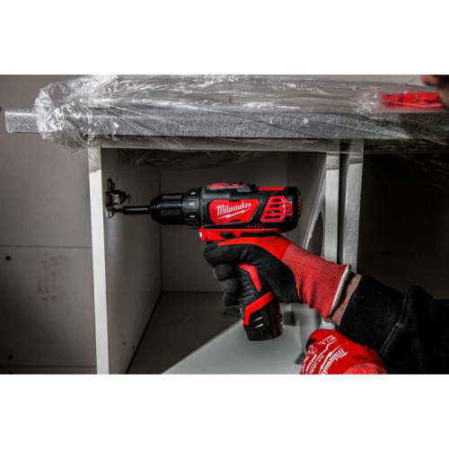 Дриль-шурупокрут Milwaukee M12 BDD-152C (4933451460)